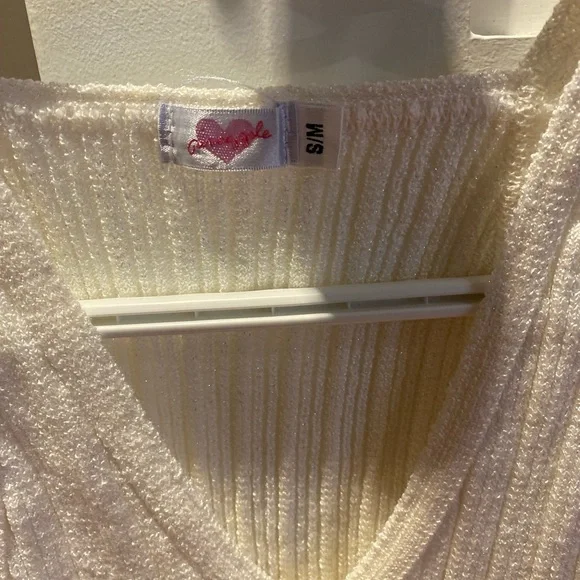 Sparkly Ivory Ribbed Knit Top - Picture 2 of 3